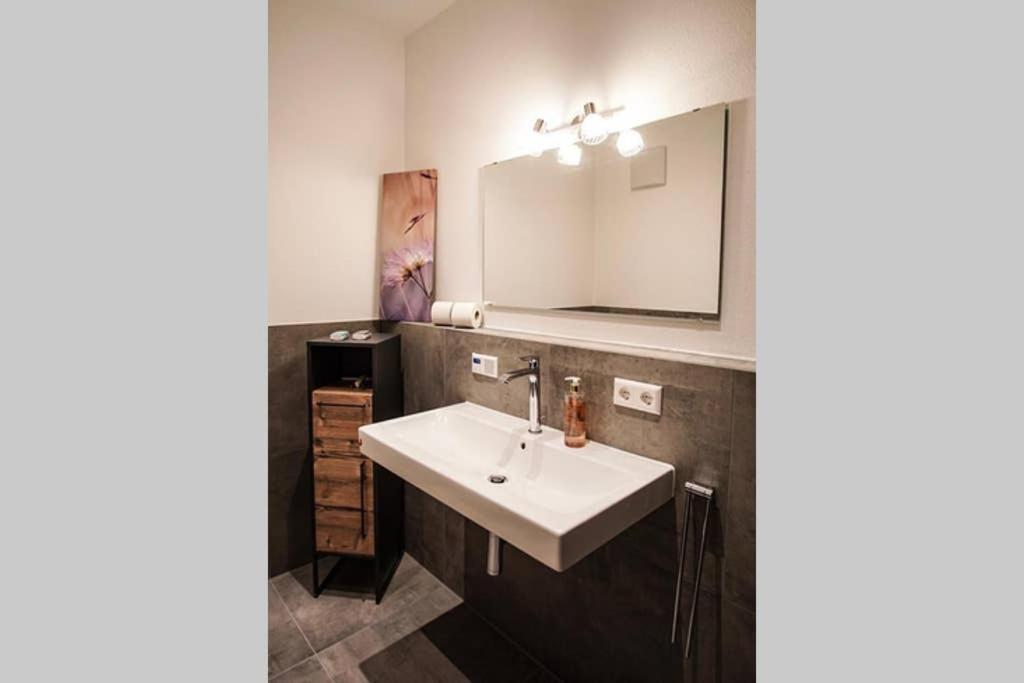 Ferienwohnung Charlotte Nordstadtperle Friedrichshafen Luaran gambar